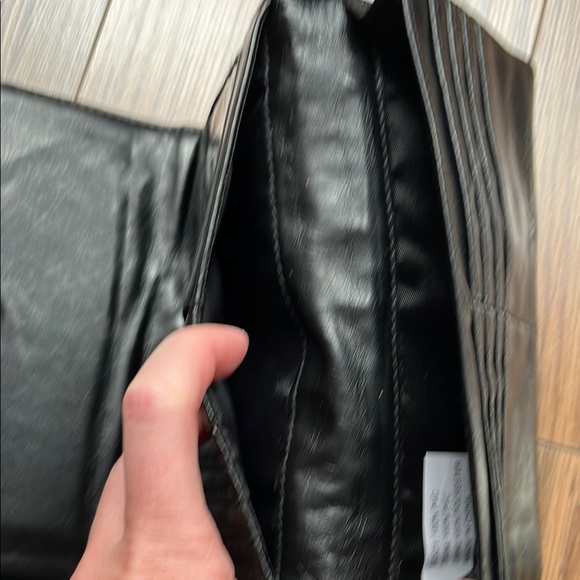 STEVE MADDEN Black and White Snake Print Women's Clutch - Picture 6 of 9